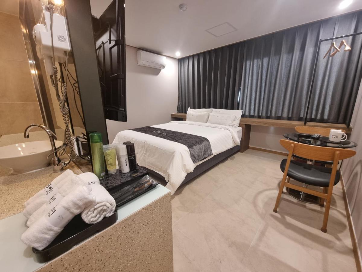 Yeoubi Hotel Jinju Ngoại thất bức ảnh