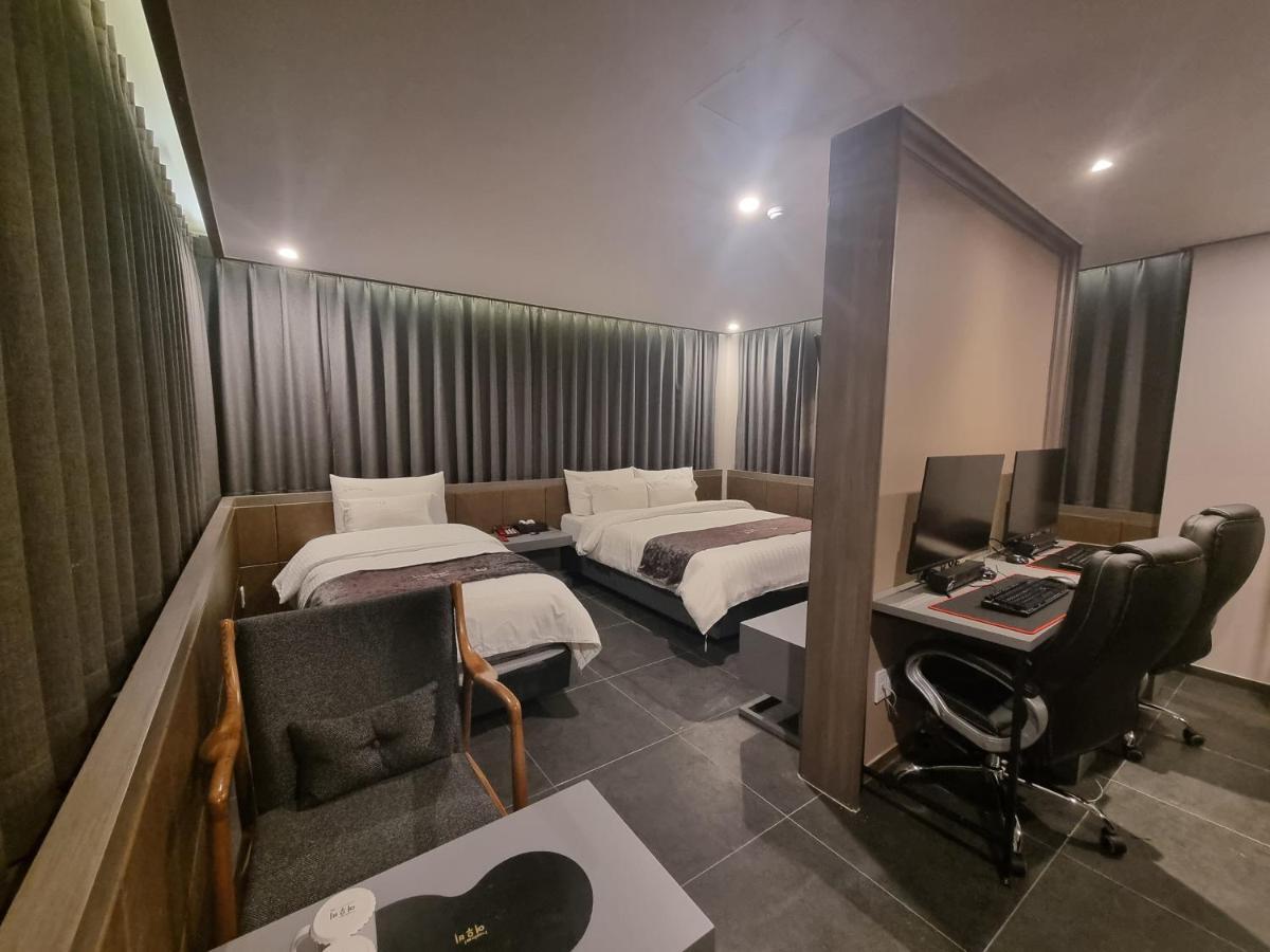 Yeoubi Hotel Jinju Ngoại thất bức ảnh